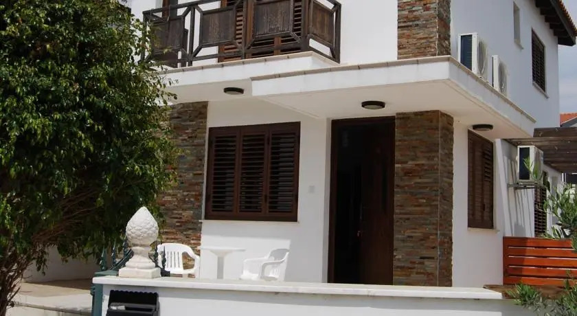Ларнака: Artemis Luxury Villas