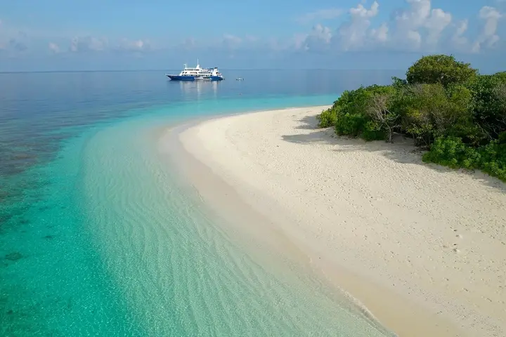 Северный атолл Мале: Yasawa Princess