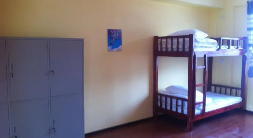 Синъи: Xing Yi International Hostel