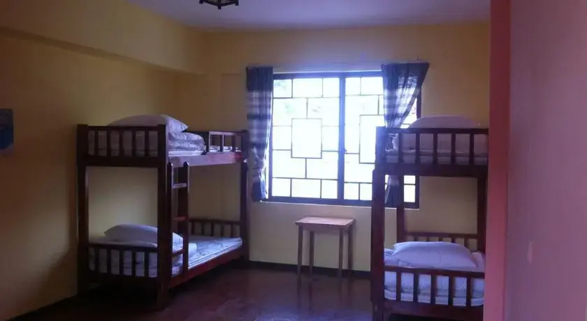 Синъи: Xing Yi International Hostel