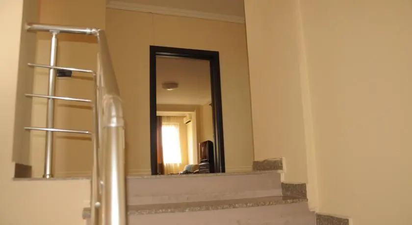Батуми: Kral Hotel