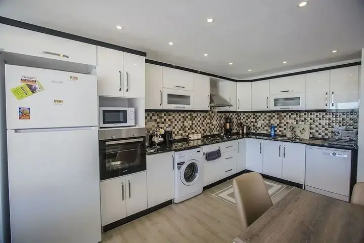 Исламлар: Villa Nar