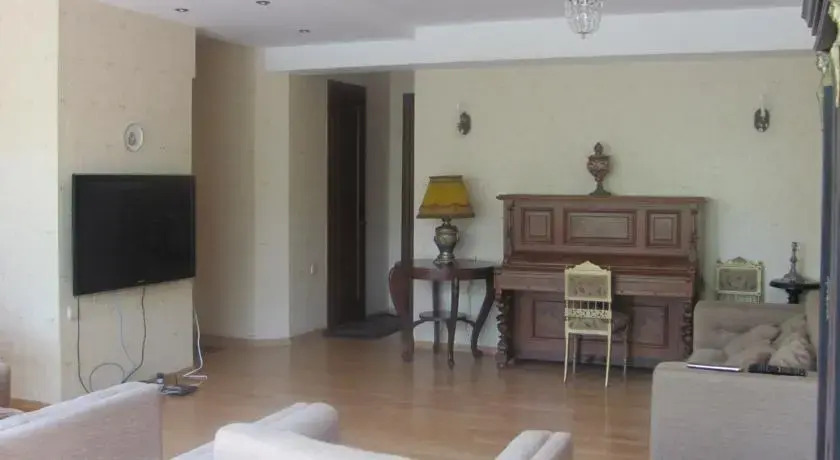 Тбилиси: Tina Apartment