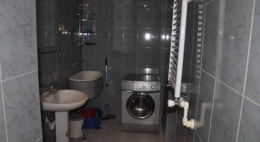 Тбилиси: Apartment at Gorkogo street