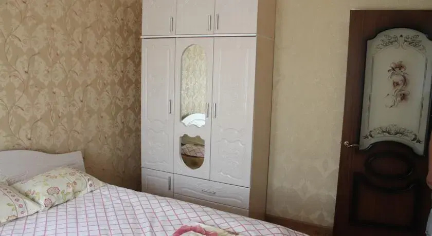 Алматы: Houseroom J