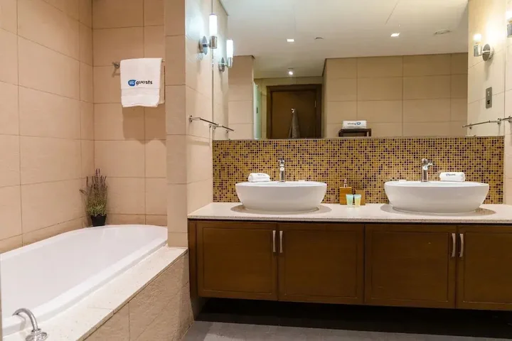 Дубай: Marina Residences 1