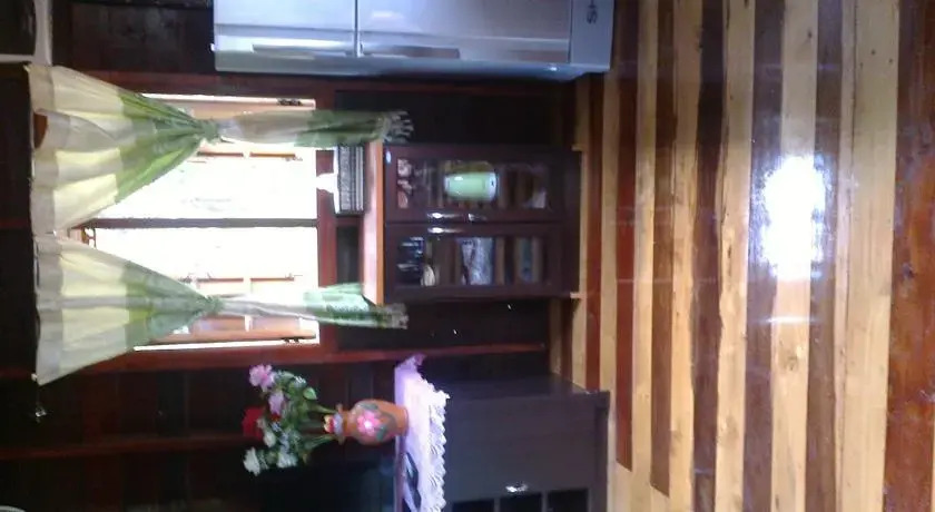 Нонг Вуа Со: Chez Malai