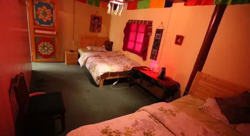 Цзючжайгоу: Jiuzhaigou A Ke Cai Rang Hostel