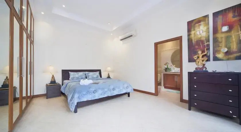 Паттайя: Pratumnak Pool Villa 1C