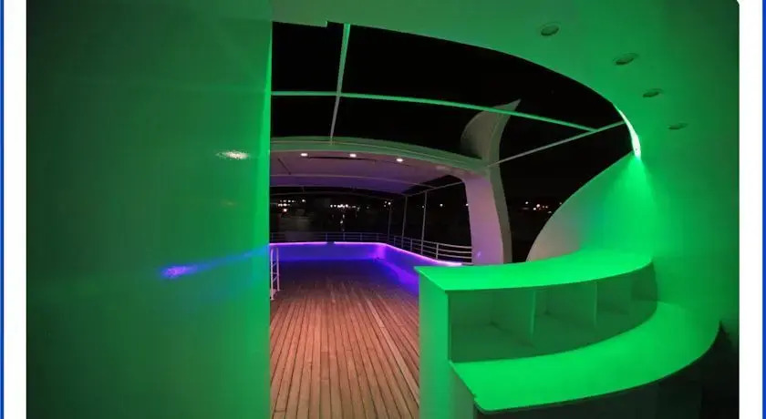Шарм-эш-Шейх (Шарм-эль-Шейх): Etoiles Yacht - Sharm El Sheikh Every Sunday