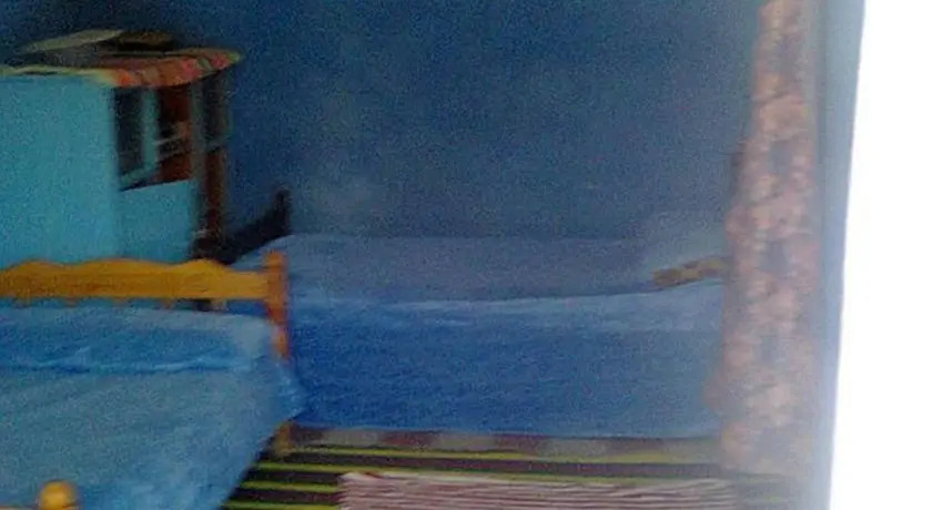 carousel image 0