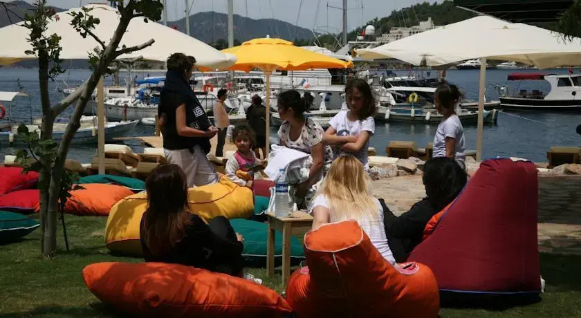Мармарис: Ella Pansiyon Restaurant Yacht Club
