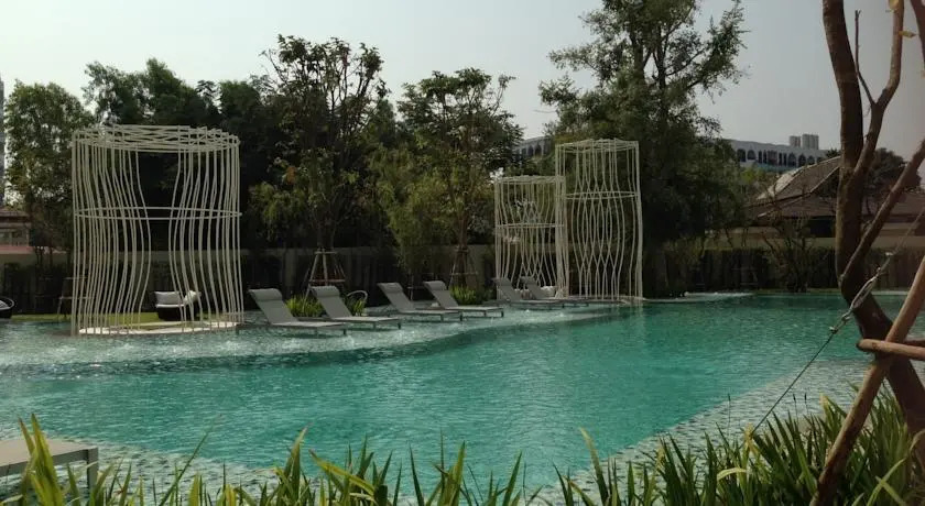 Хуахин: Summer by Sansiri Condominium