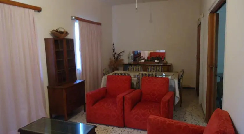 Какопетрия: Zorpides House