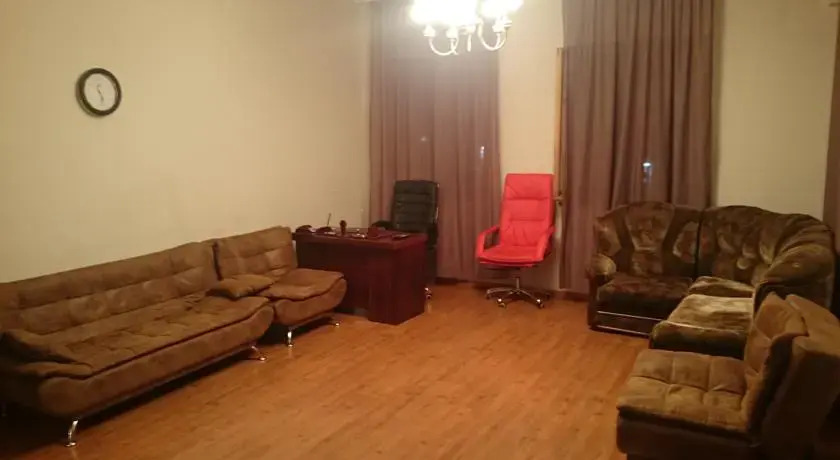 Тбилиси: Apartment with Garden