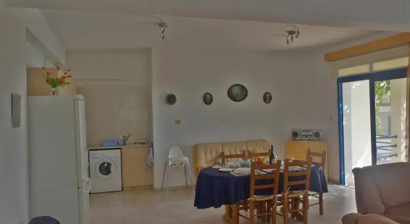 Хлорака: Panorama House