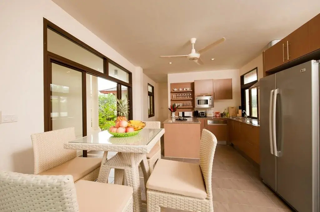 Краби: Krabi Sunset Beachfront Sand One