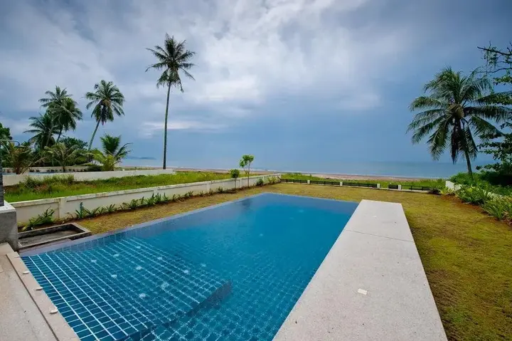 Краби: Krabi Sunset Beachfront Sand One