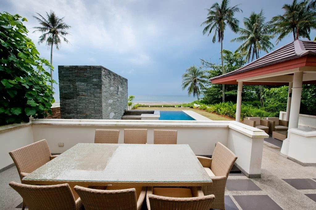 Краби: Krabi Sunset Beachfront Sand One