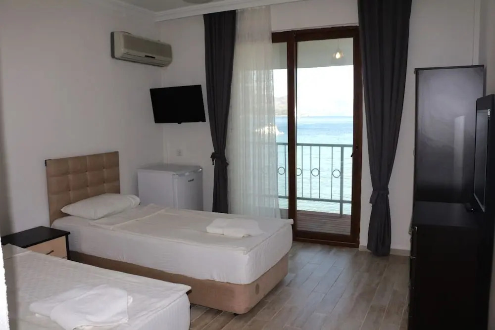 Турунч: Korfez Hotel