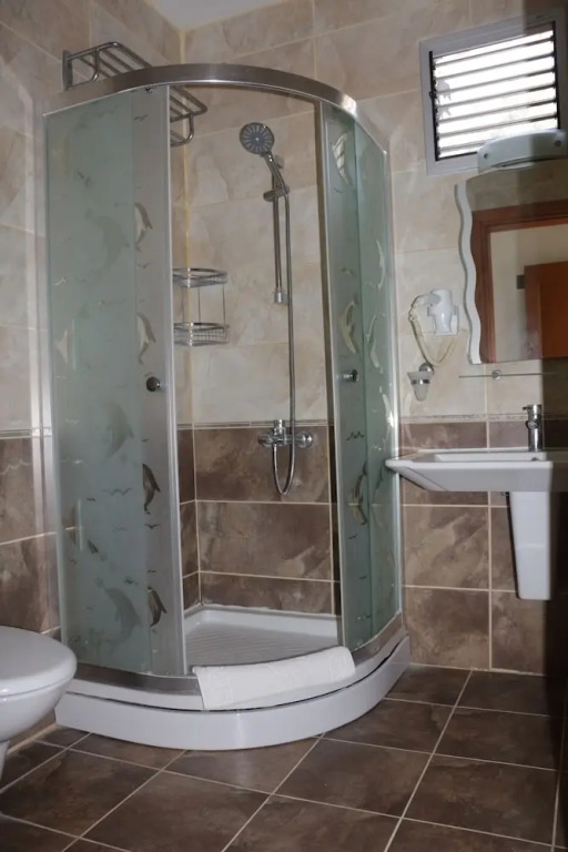 Турунч: Korfez Hotel