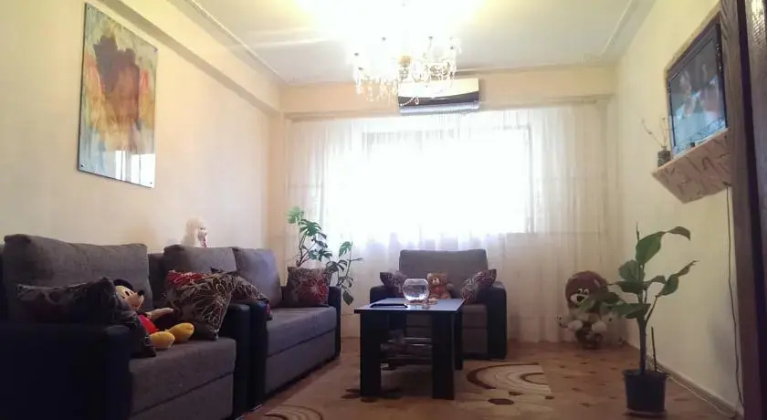 Батуми: Danelia Apartment