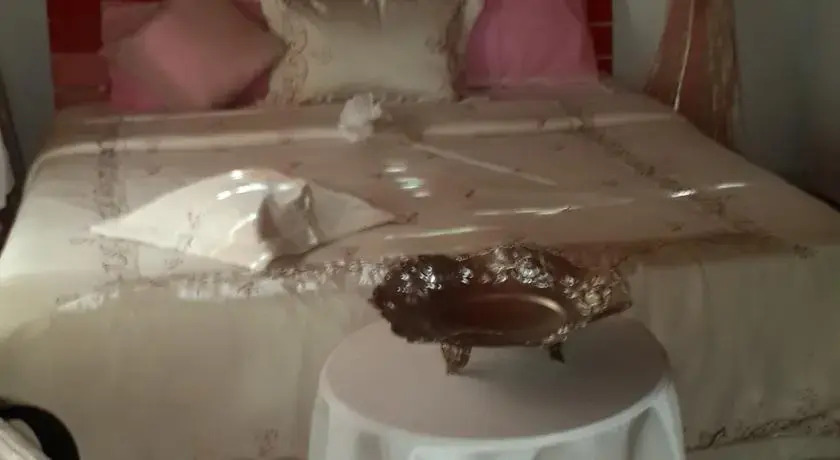 carousel image 4