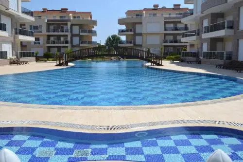 Белек: Antalya belek odyssey park ground floor 2 bedrooms pool view close to center