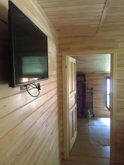 Узунгёль: Ay Home Apart