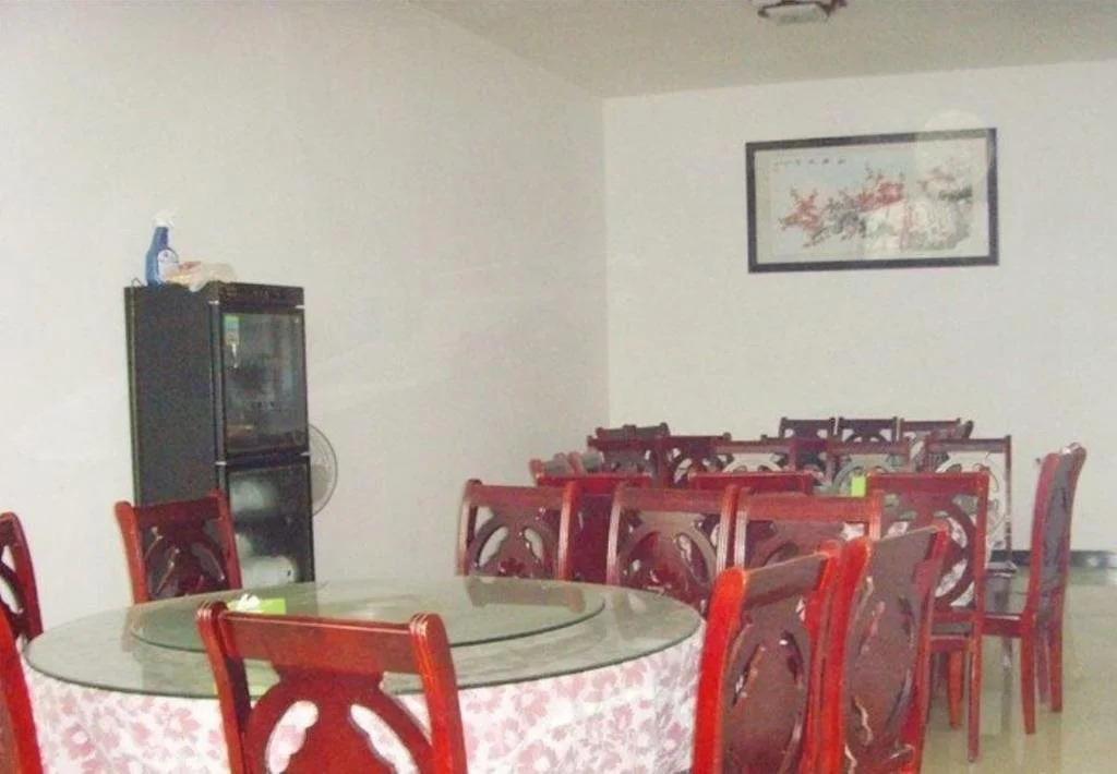 Baidingfu Hotel — фото 1
