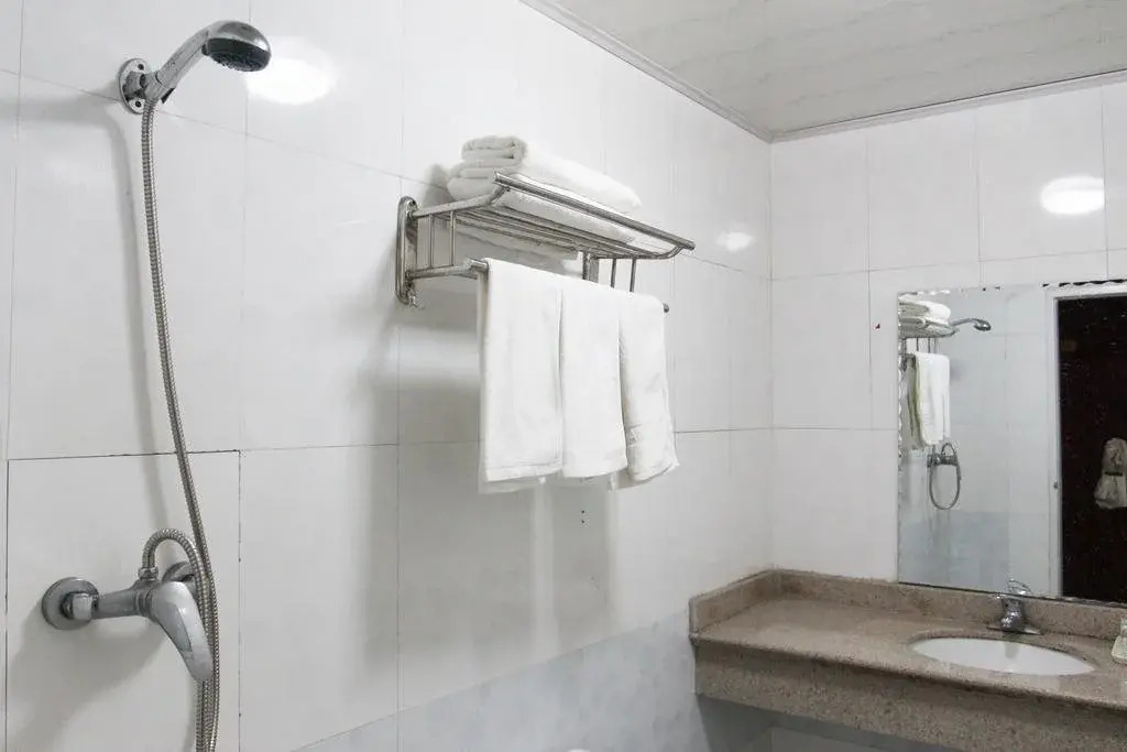 Хуаншань: Huangshan Mountain New Huifu Hotel