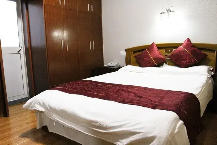 Хуаншань: Huangshan Mountain New Huifu Hotel