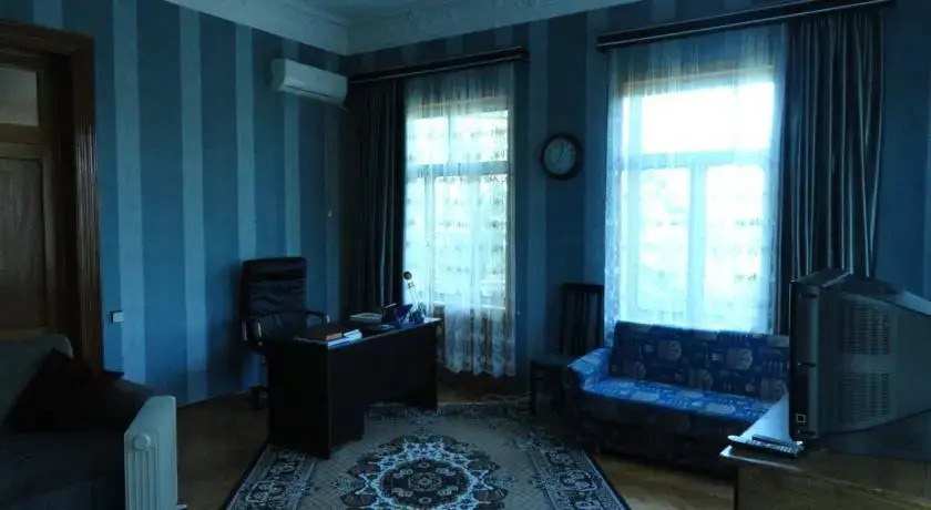 Сатаплия: Villa Hostel