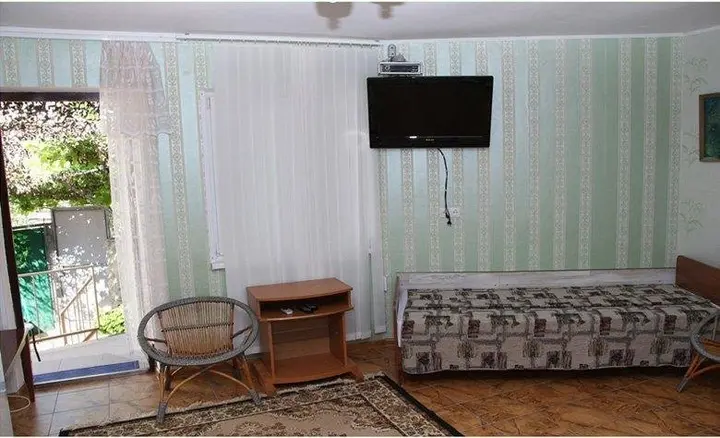 Штормовое: Talisman Guest House