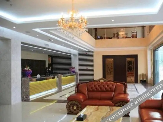Линжи: Qirui Hotel