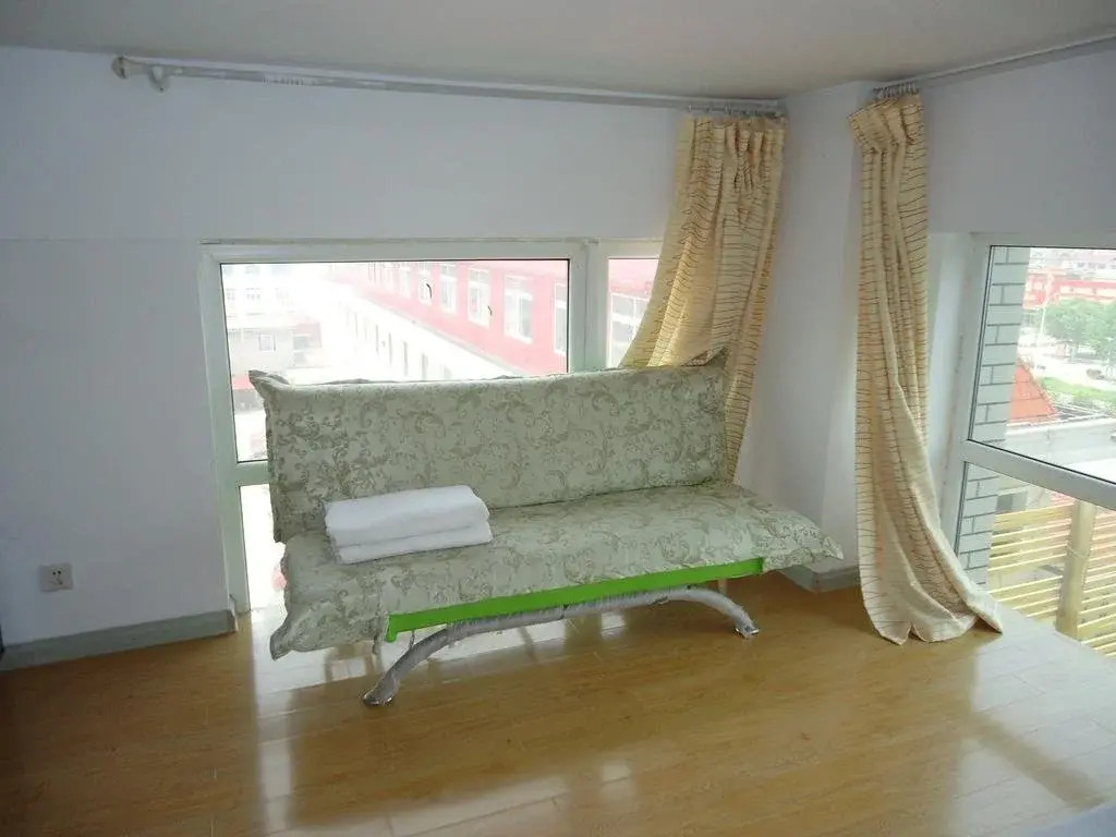 Дали: Yilanlou Inn With Lake View