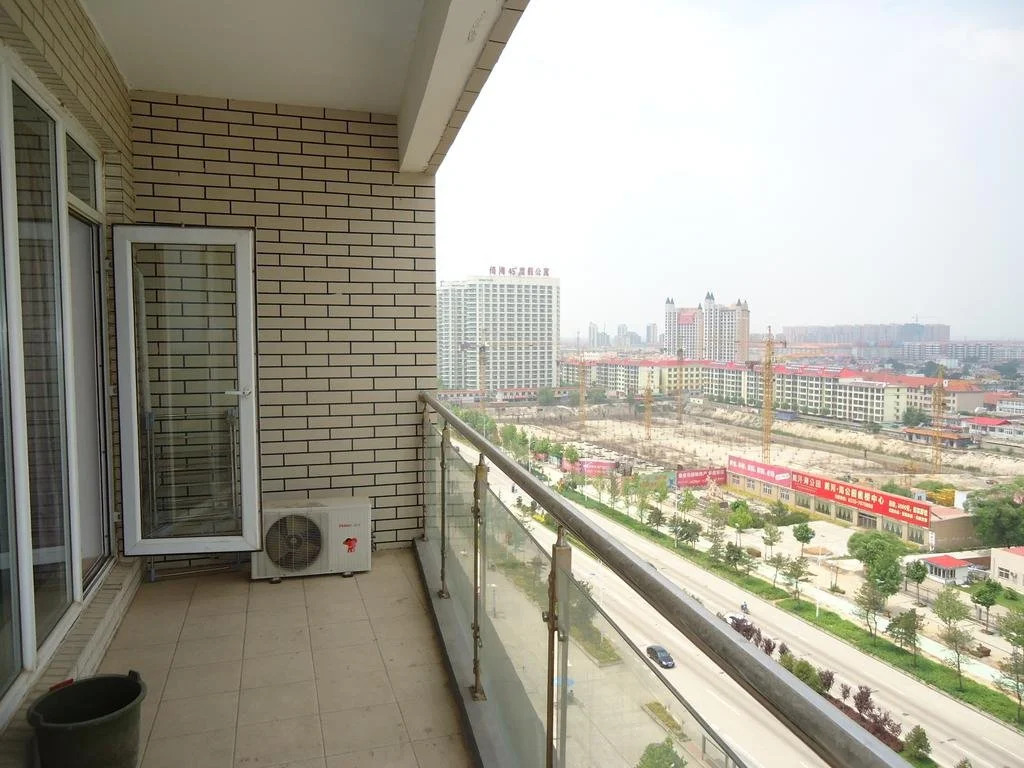 Дали: Yilanlou Inn With Lake View