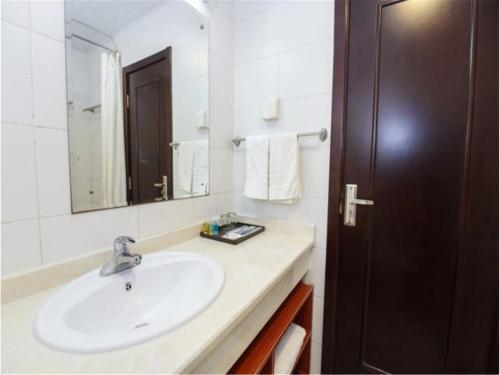 Циньхуандао: Beidaihe Hotel Langqinyu