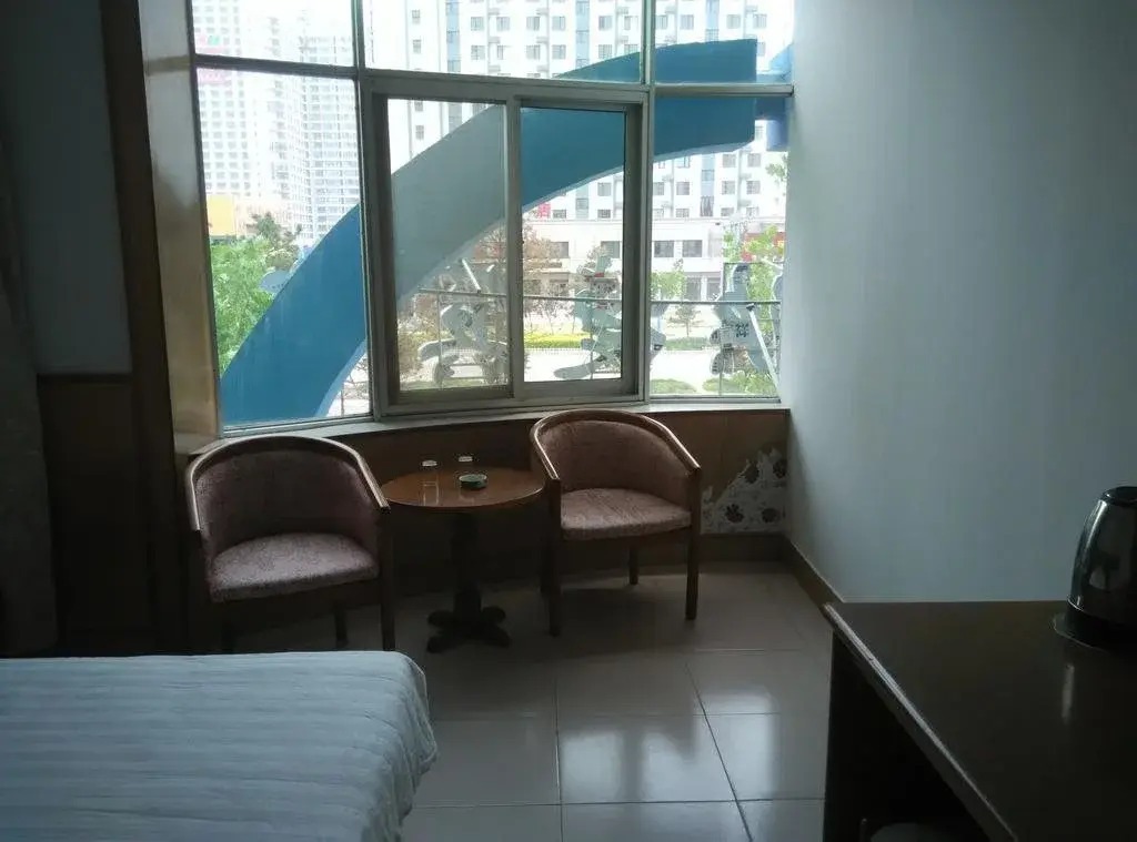 Циньхуандао: Qinquan Express Hotel