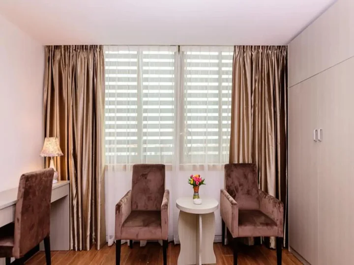 Гуанчжоу: S&P Holiday Inn Baiyun Airport(Airport 2 Branch)