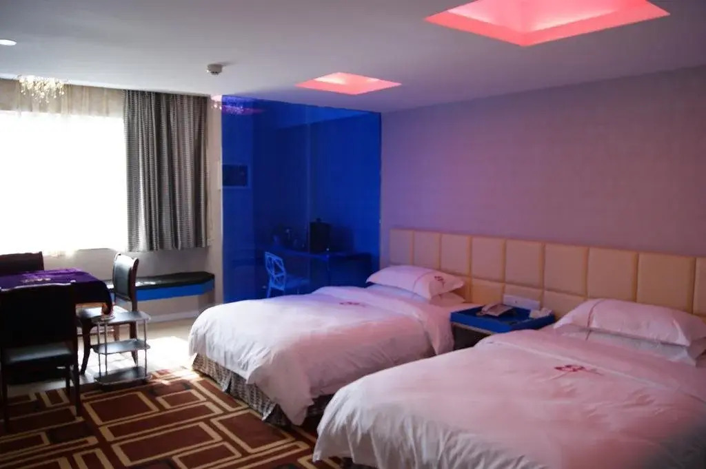 Синъи: Kalun Shijue Hotel
