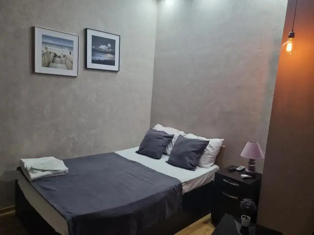 Тбилиси: Shatel Hotel