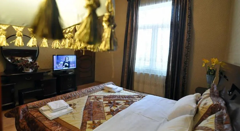 Тбилиси: Fenix Hotel