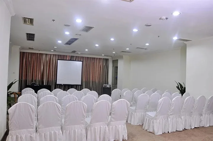 Чэнду: Garden City Hotel