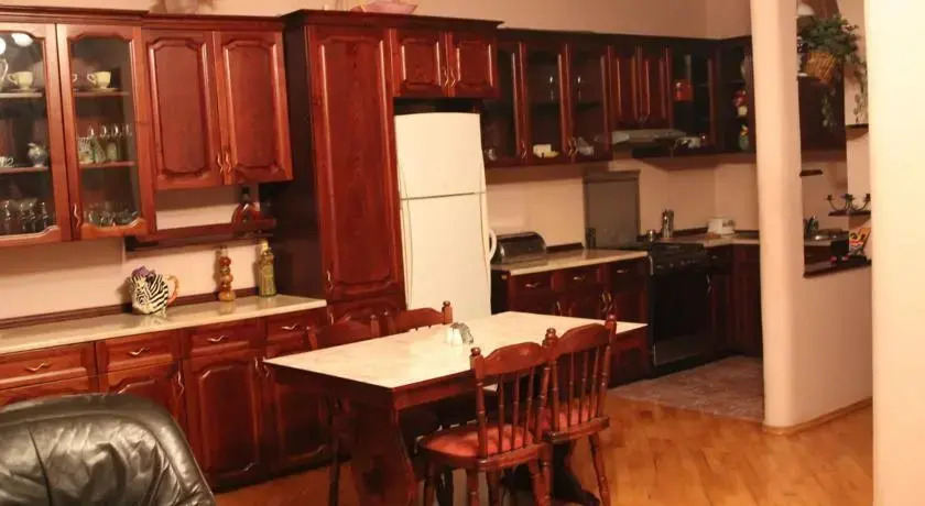 Кутаиси: Sunrise Guest House