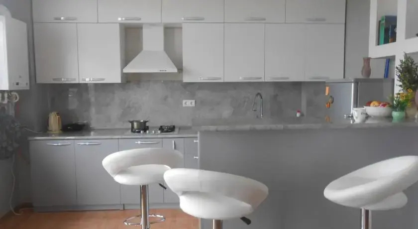 carousel image 4