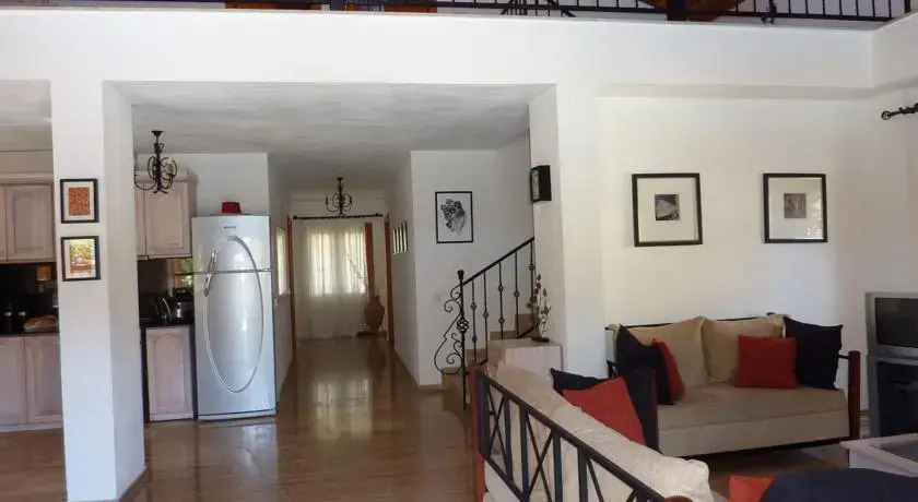 Дальян: Villa Azure