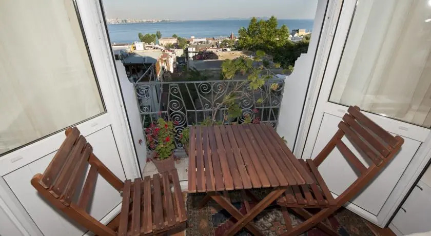 Стамбул: Rota 2nd Floor guesthouse