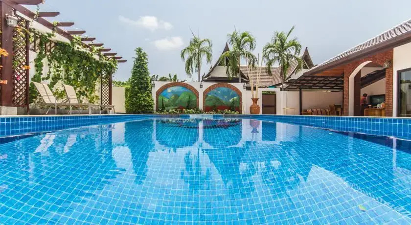 Равай: Baan Terry 4 Bedrooms