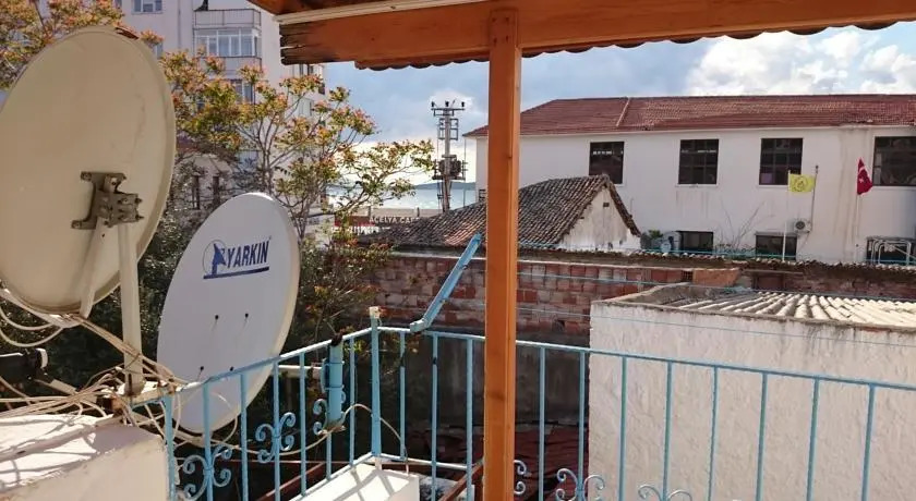 Айвалык: Mavi Beyaz Konuk Evi